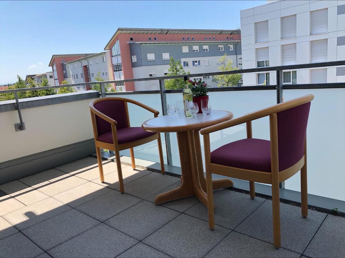 Moderne Alpenblick Apartment Friedrichshafen Exteriör bild